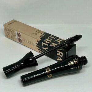 Super Extreme Thick Curly Black Long Wear Water Resistant Mascara